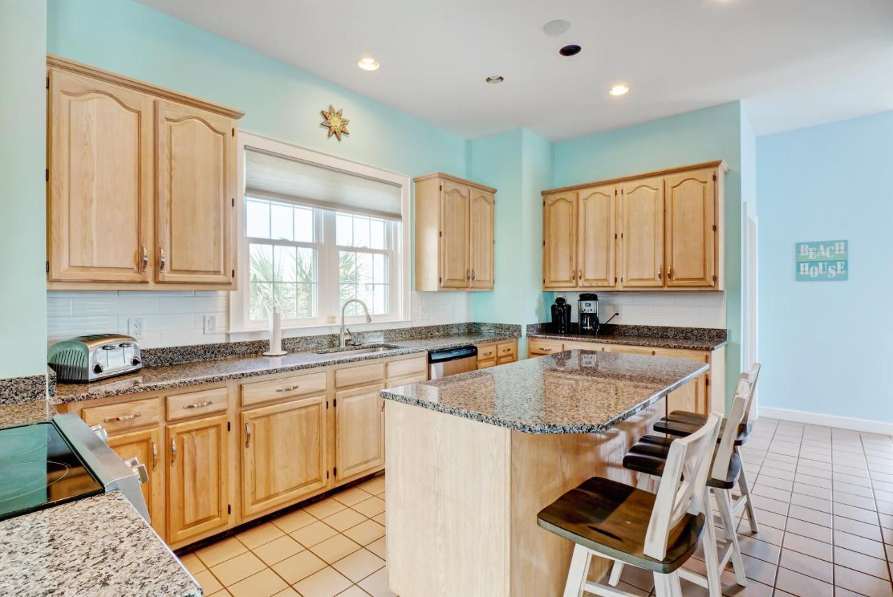 Willa 4194 Island Drive - Oceanfront, Community Pool North Topsail Beach Zewnętrze zdjęcie