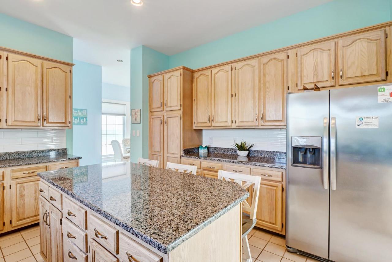 Willa 4194 Island Drive - Oceanfront, Community Pool North Topsail Beach Zewnętrze zdjęcie